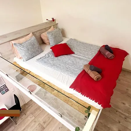 Little Twin Cities * Budapest